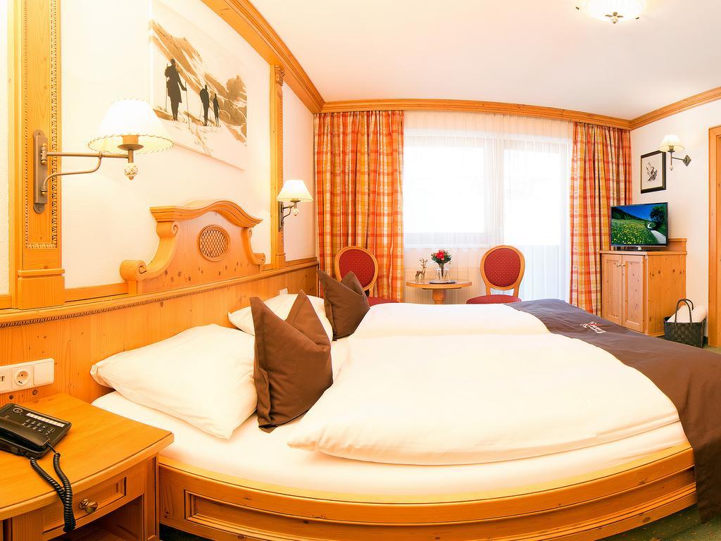 Alpenhotel Tirolerhof Neustift im Stubaital Bilik gambar