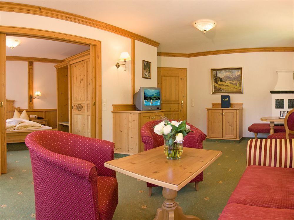 Alpenhotel Tirolerhof Neustift im Stubaital Luaran gambar