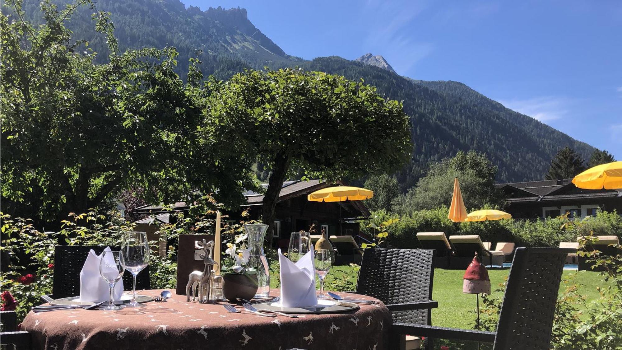 Alpenhotel Tirolerhof Neustift im Stubaital Luaran gambar