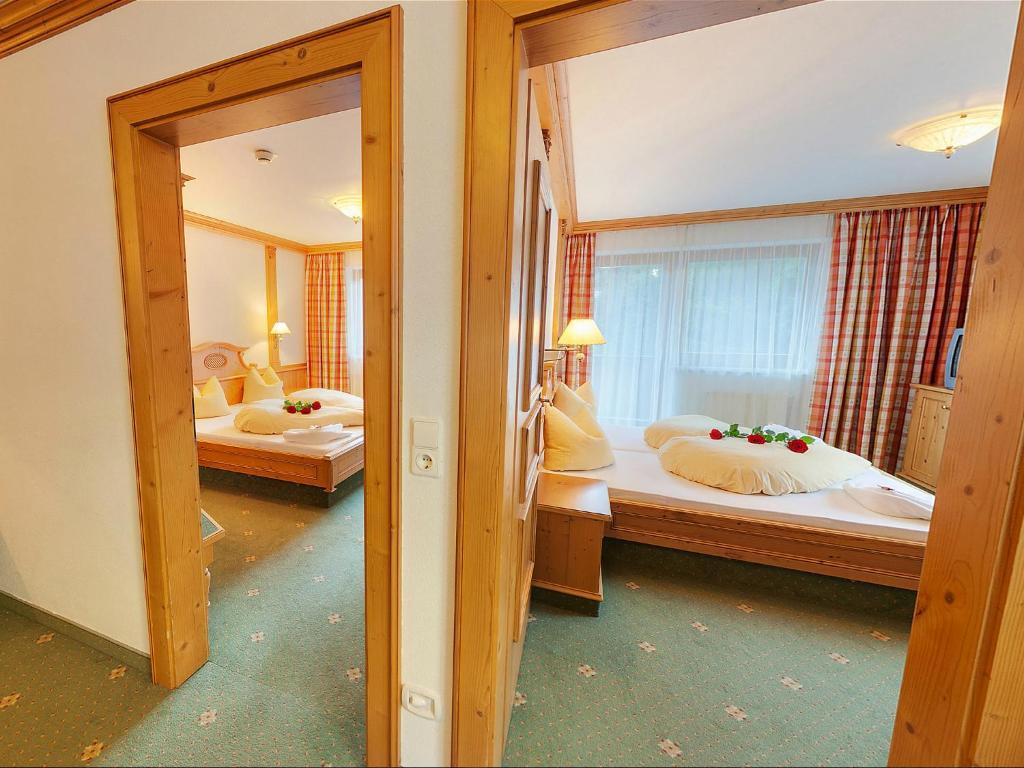 Alpenhotel Tirolerhof Neustift im Stubaital Luaran gambar