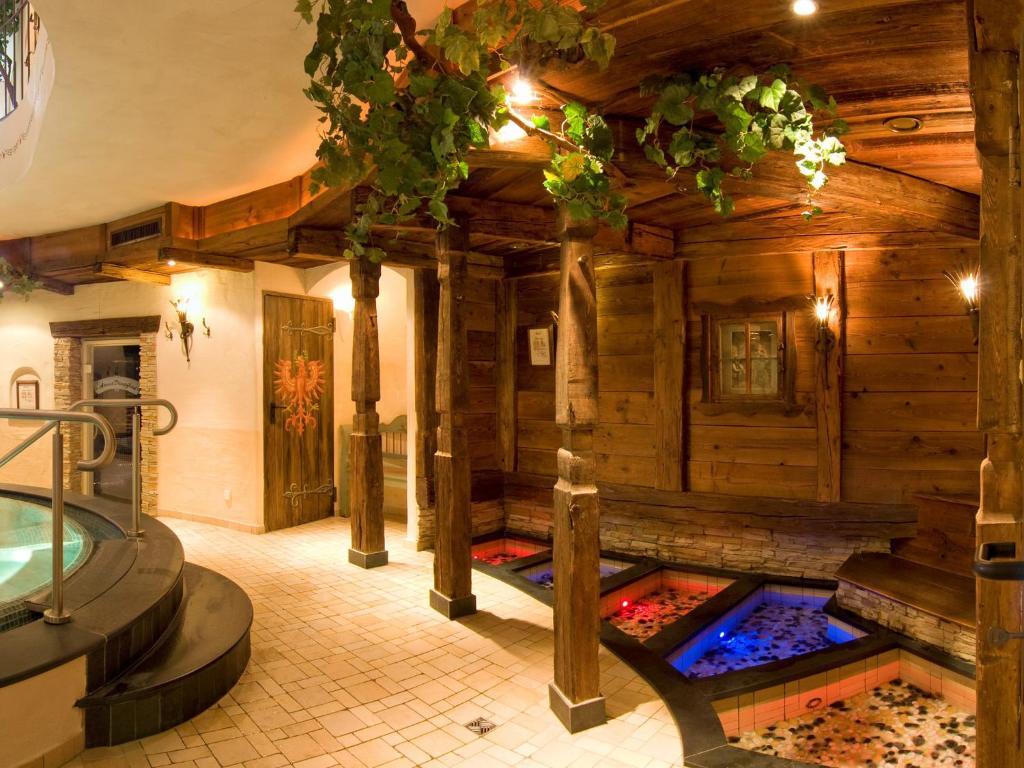 Alpenhotel Tirolerhof Neustift im Stubaital Luaran gambar