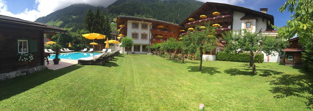 Alpenhotel Tirolerhof Neustift im Stubaital Luaran gambar