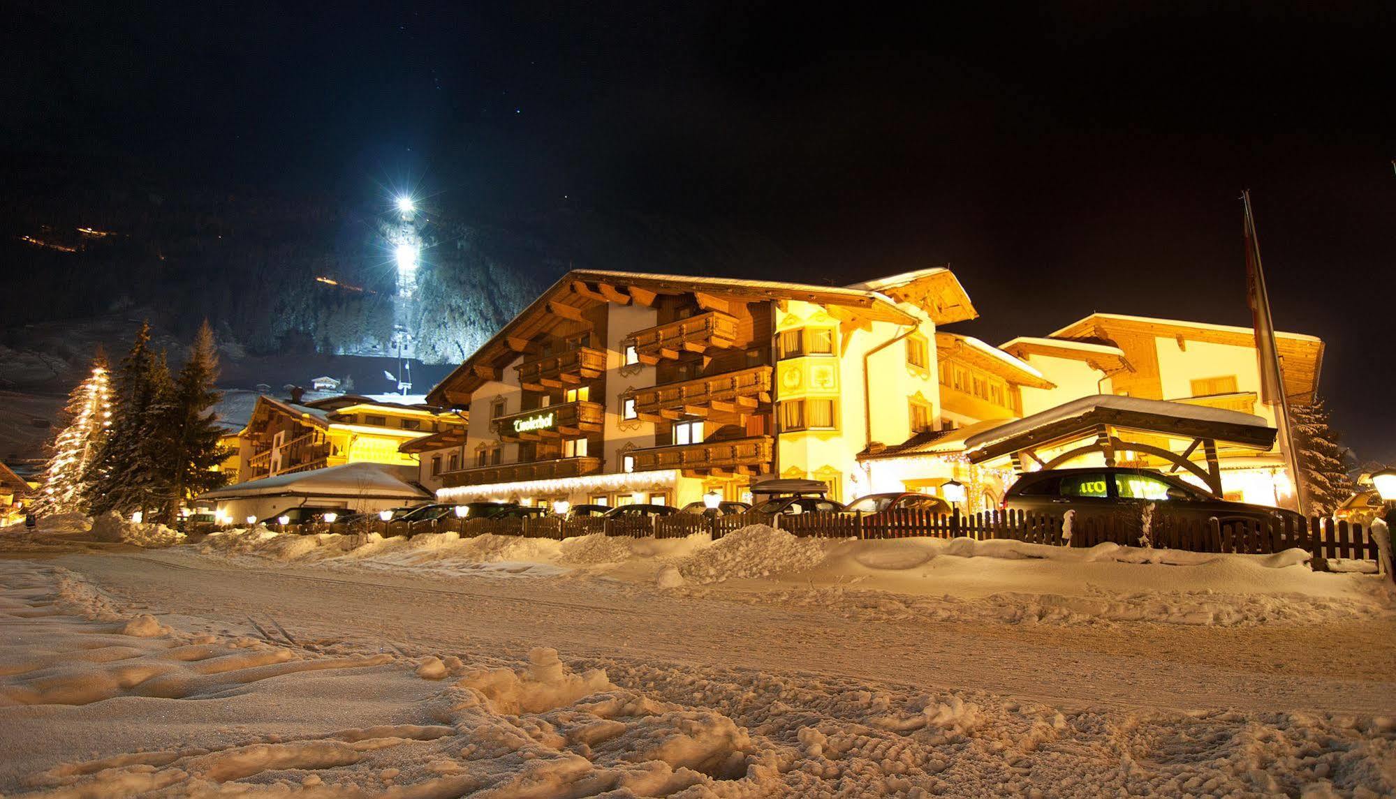 Alpenhotel Tirolerhof Neustift im Stubaital Luaran gambar