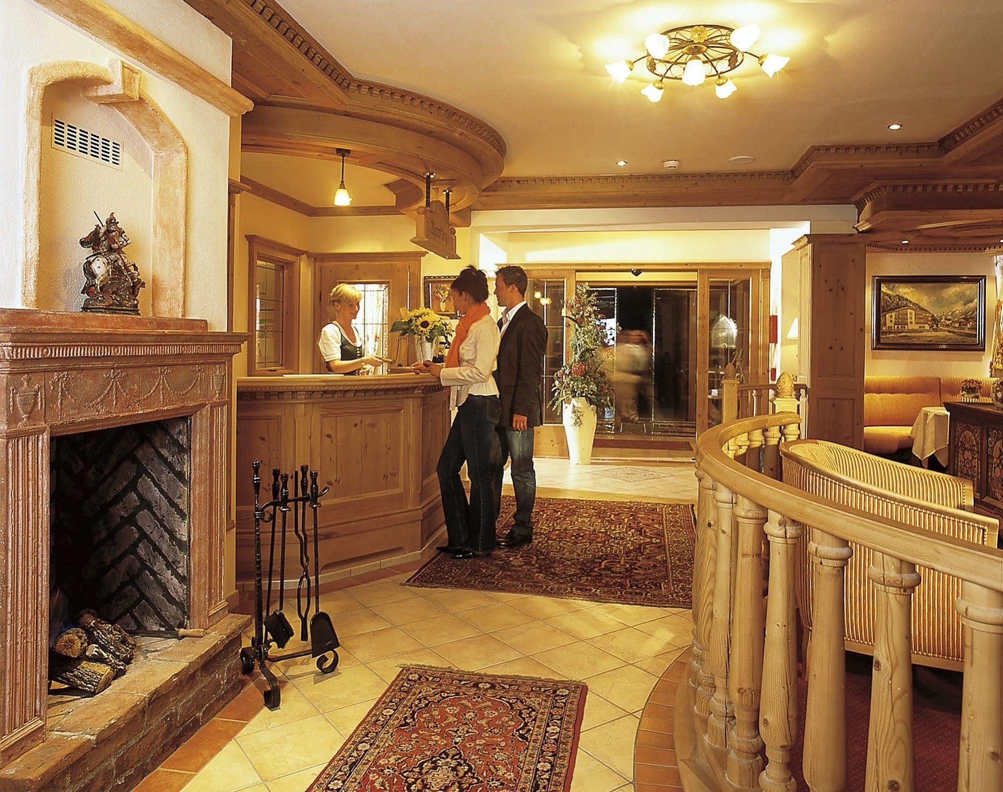 Alpenhotel Tirolerhof Neustift im Stubaital Luaran gambar