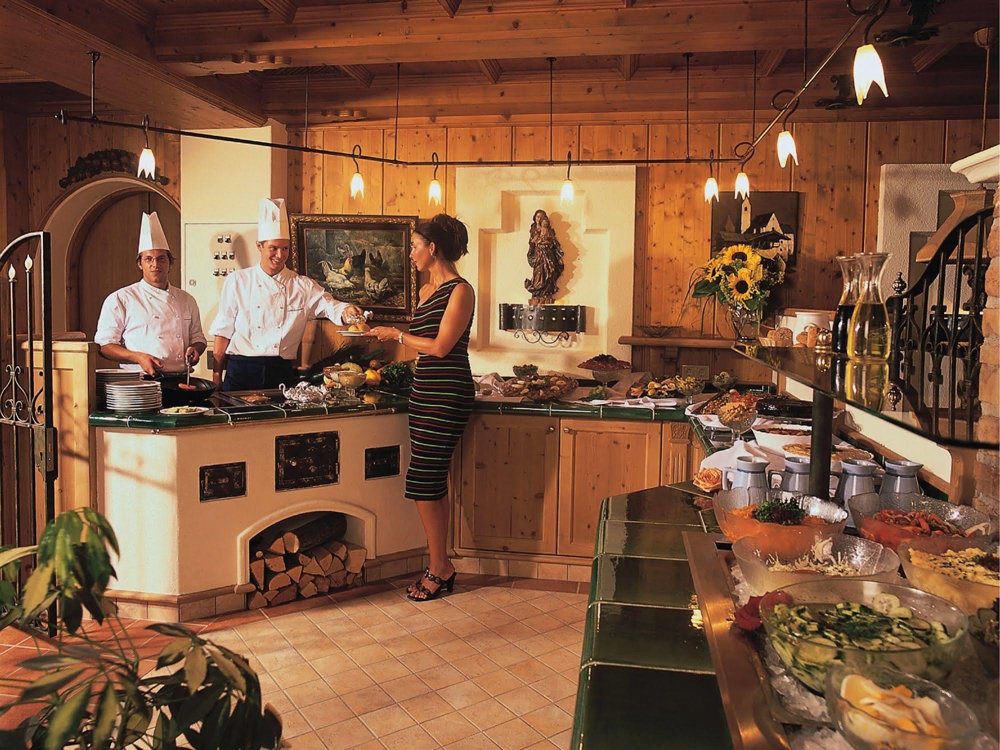 Alpenhotel Tirolerhof Neustift im Stubaital Luaran gambar